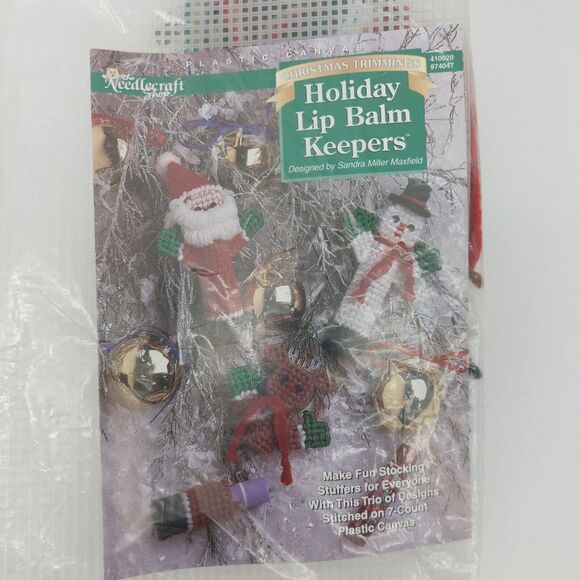 The Needlecraft Shop Christmas Trimmings Holiday Lip Balm Keepers Snowman Santa - Picture 8 of 8